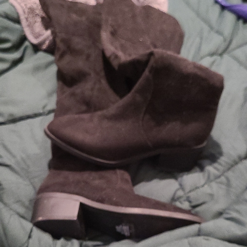 Stylish Black Suede Boots